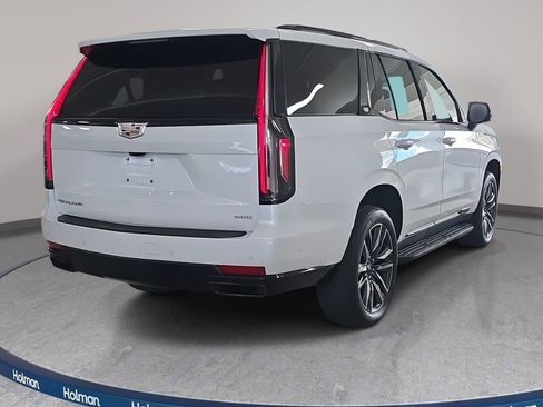 Used 2024 Cadillac Escalade Sport image 7