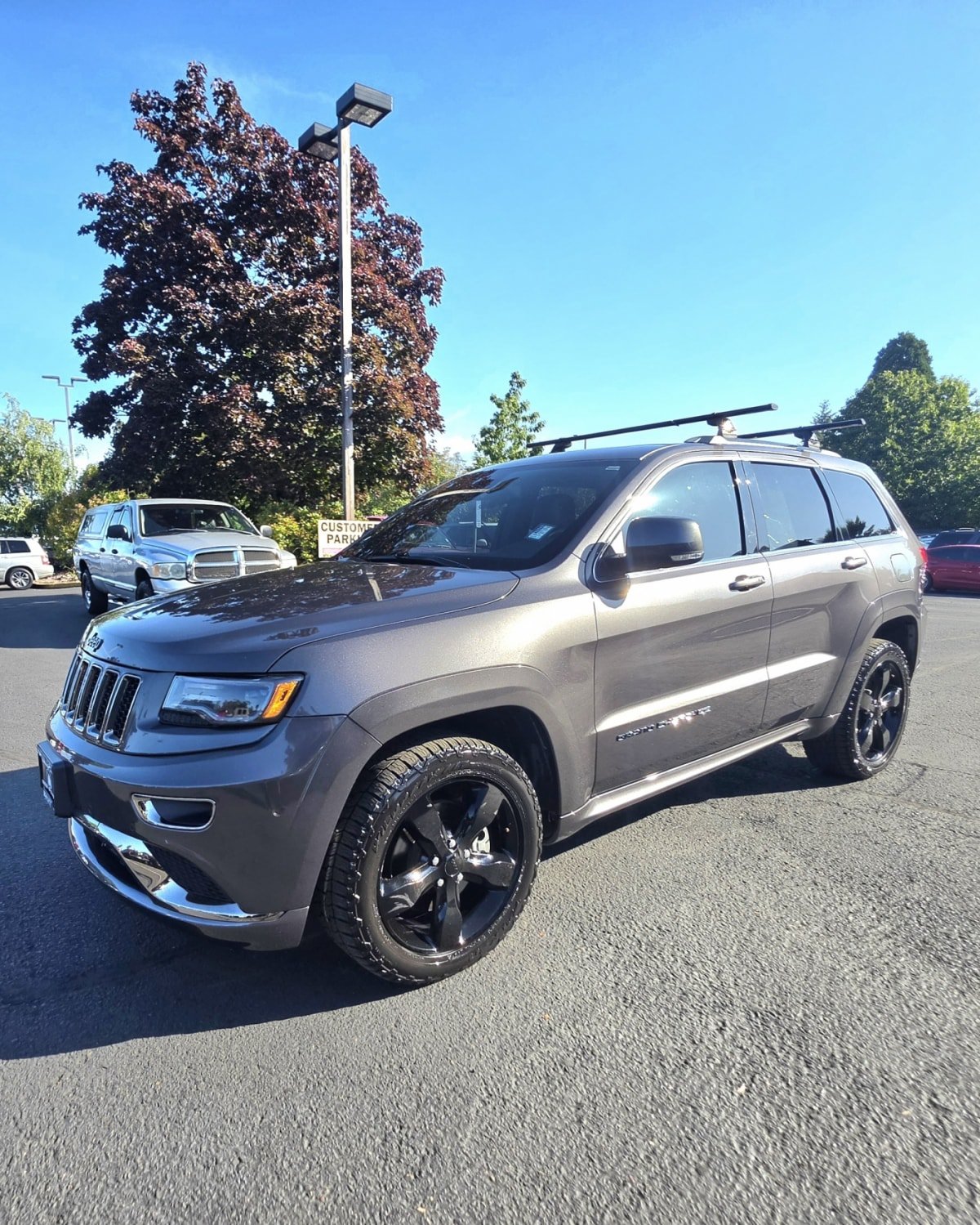 Used 2015 Jeep Grand Cherokee High Altitude AWD/4WD image 1