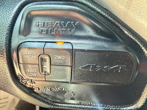 Used 2020 RAM 2500 Laramie w/ Night Edition AWD/4WD image 20