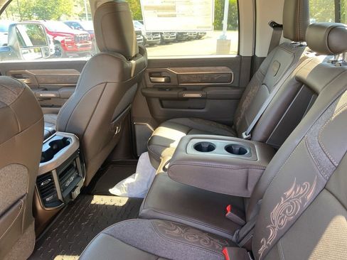 New 2026 RAM 2500 Limited image 24