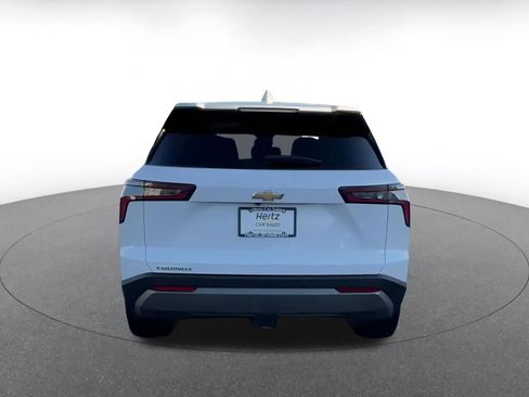 Used 2025 Chevrolet Equinox LT image 12