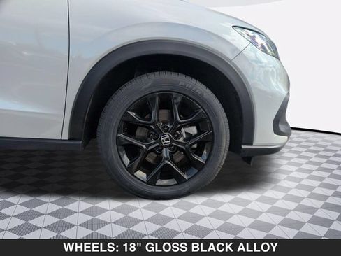 Used 2025 Honda HR-V Sport image 9