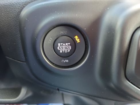 Certified 2021 Jeep Wrangler Sport AWD/4WD image 27