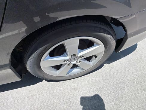 Used 2011 Honda Civic LX-S image 5