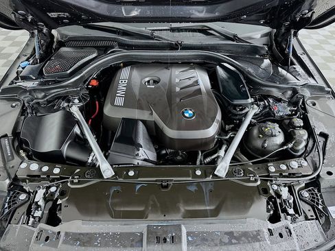 Used 2025 BMW 530i 530i w/ Premium Package image 31