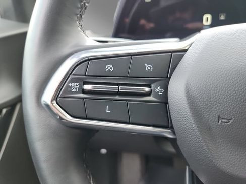 Used 2025 Chevrolet Equinox LT w/ Convenience Package II AWD/4WD image 21