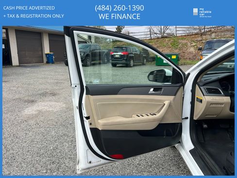 Used 2015 Hyundai Sonata SE w/ Option Group 09 image 22