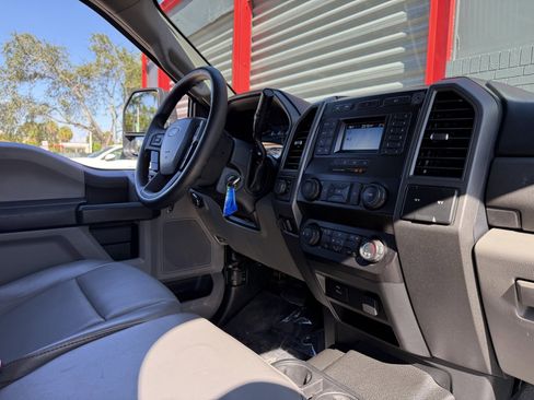 Used 2021 Ford F350 XL w/ Power Equipment Group image 18