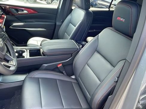 New 2026 Chevrolet Traverse Z71 w/ Enhanced Driving Package AWD/4WD image 11
