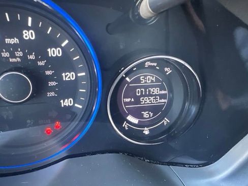 Used 2018 Honda HR-V LX image 10