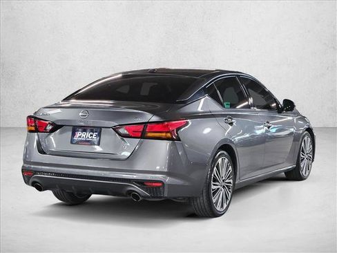Used 2023 Nissan Altima 2.5 SL FWD image 5