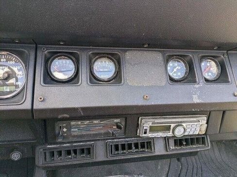 Used 1989 Jeep Wrangler 4WD image 19