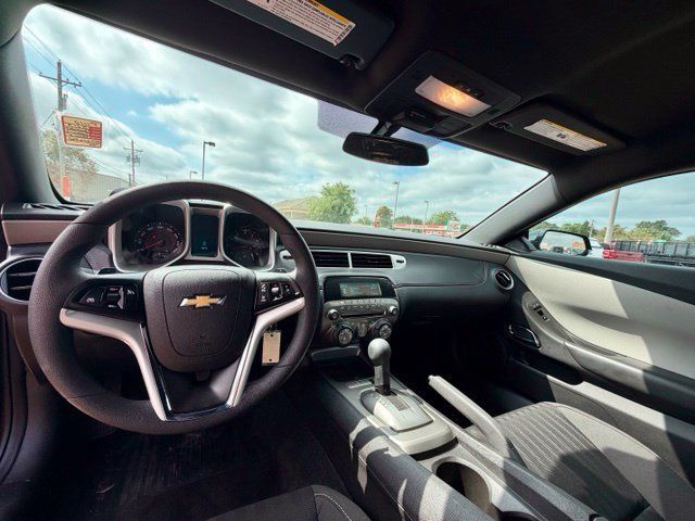 Used 2013 Chevrolet Camaro LS RWD image 8