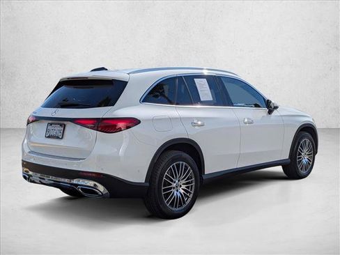 Certified 2026 Mercedes-Benz GLC 300 image 5