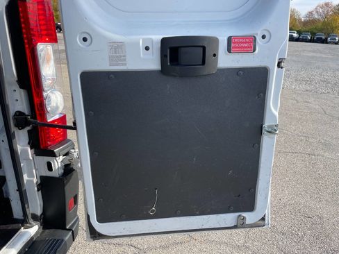 Used 2021 RAM ProMaster 2500 image 17
