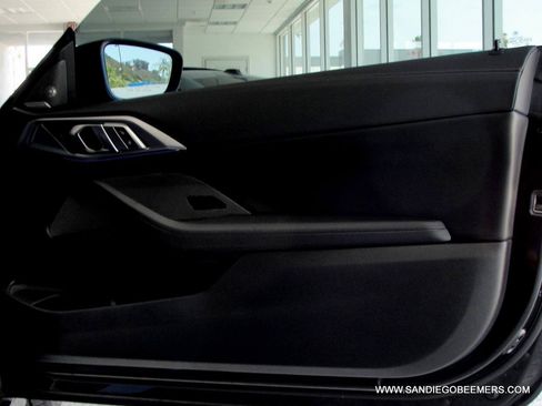 Used 2021 BMW 430i Coupe w/ M Sport Package RWD image 18