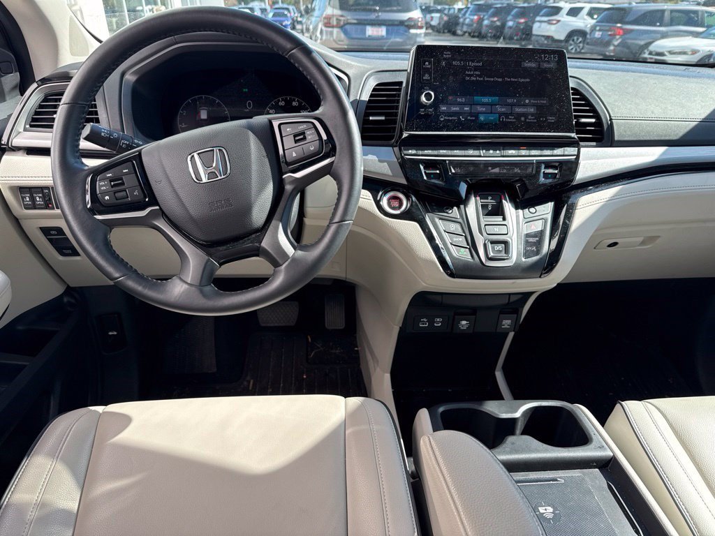 Certified 2026 Honda Odyssey Touring image 7