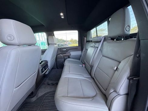 Used 2022 GMC Sierra 2500 SLT w/ SLT Premium Package image 20