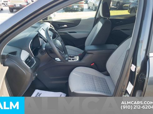 Used 2023 Chevrolet Equinox LT image 16