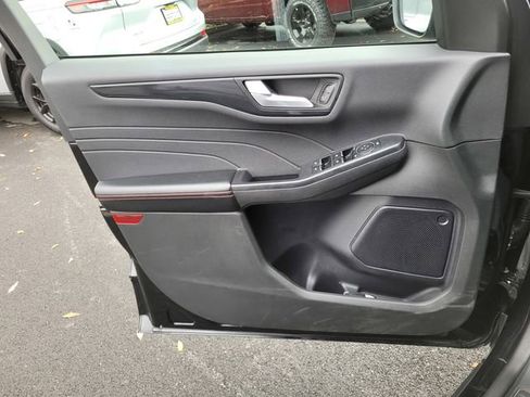 Used 2024 Ford Escape ST-Line image 28
