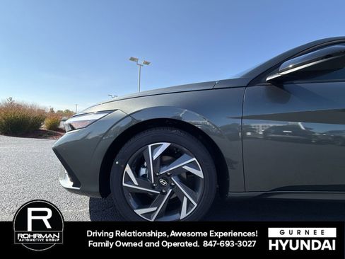 New 2025 Hyundai Elantra Sport w/ Cargo Package image 12