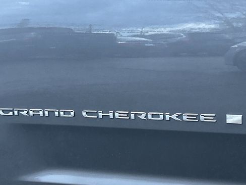 Used 2023 Jeep Grand Cherokee L Limited w/ Trailer Tow Group (B) image 30