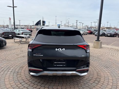 Used 2024 Kia Sportage SX image 6