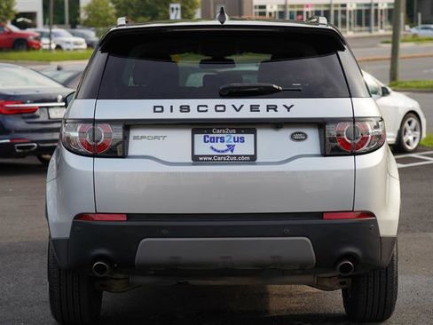 Used 2019 Land Rover Discovery Sport SE image 5