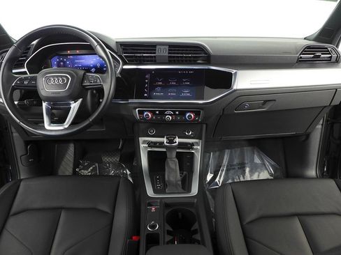 Used 2022 Audi Q3 2.0T Premium w/ Convenience Package image 25
