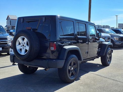 Used 2017 Jeep Wrangler Unlimited Sport w/ Quick Order Package 24S image 2