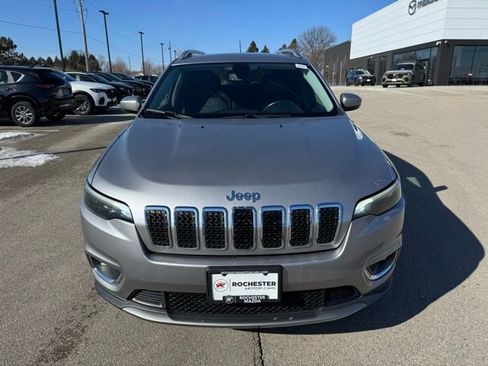 Used 2019 Jeep Cherokee Limited image 32