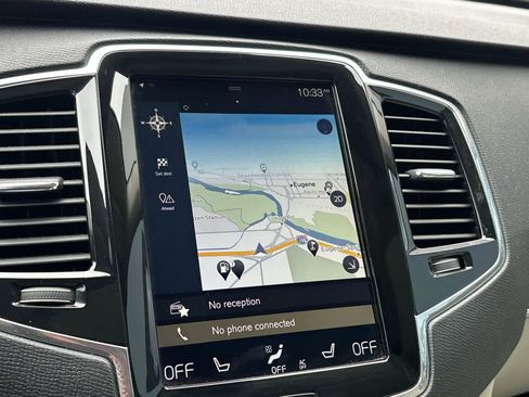 Used 2018 Volvo XC90 T6 Momentum w/ Convenience Package AWD/4WD image 12