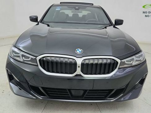 Used 2025 BMW 330i xDrive Sedan AWD/4WD image 2