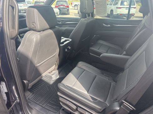 Used 2023 GMC Yukon Denali image 11