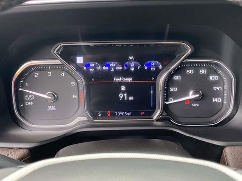 Used 2021 GMC Yukon XL Denali w/ Denali Premium Package image 28