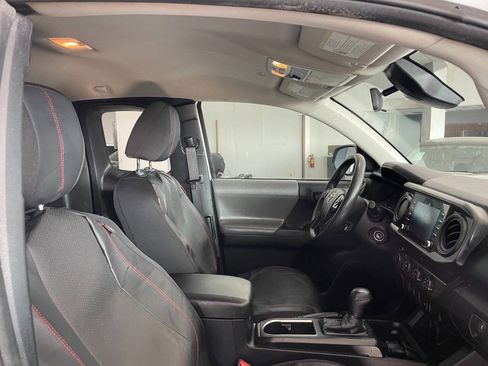 Used 2021 Toyota Tacoma SR image 25