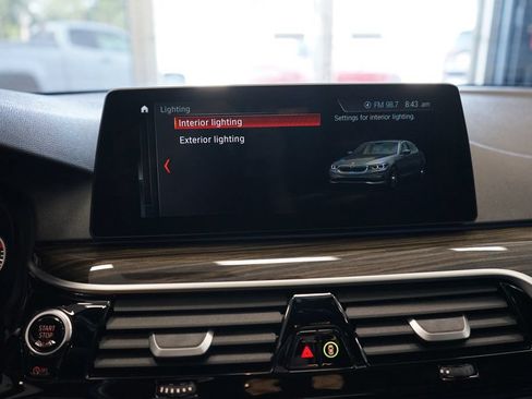 Used 2018 BMW 530i xDrive AWD/4WD image 41