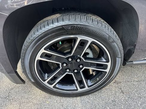 Used 2017 Chevrolet Tahoe Premier AWD/4WD image 13