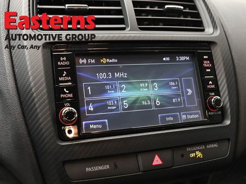 Used 2022 Mitsubishi Outlander Sport ES AWD/4WD image 18