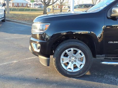 Used 2020 Chevrolet Colorado LT w/ LT Convenience Package image 17