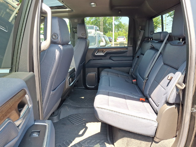 Used 2024 Chevrolet Silverado 2500 High Country w/ High Country Premium Package AWD/4WD image 7