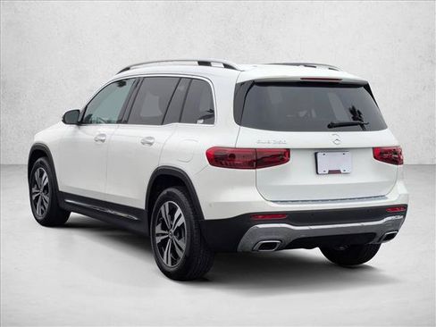 Used 2026 Mercedes-Benz GLB 250 image 8