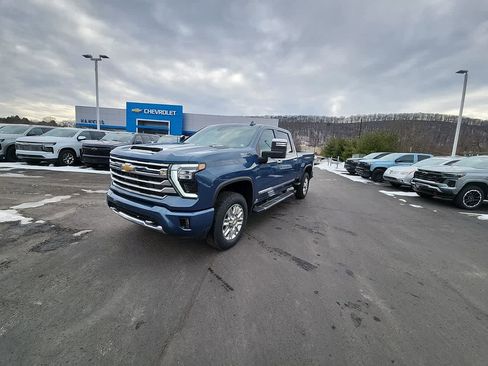 Certified 2024 Chevrolet Silverado 2500 High Country w/ High Country Premium Package image 1