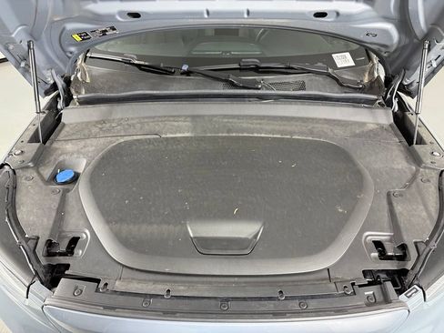 Used 2023 Volvo XC40 Recharge Core AWD/4WD image 41
