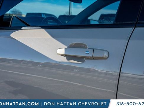 Used 2022 GMC Terrain AT4 w/ Infotainment Package II image 32