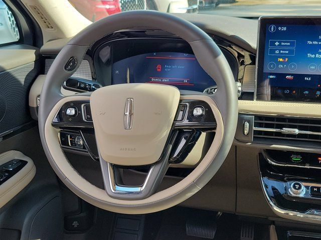 Certified 2023 Lincoln Corsair FWD image 19