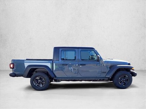 New 2026 Jeep Gladiator Sport image 5