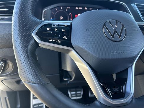 Certified 2023 Volkswagen Tiguan SEL R-Line AWD/4WD image 21