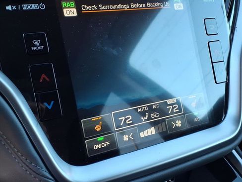 Certified 2025 Subaru Outback Onyx Edition w/ Popular Package #2 image 15