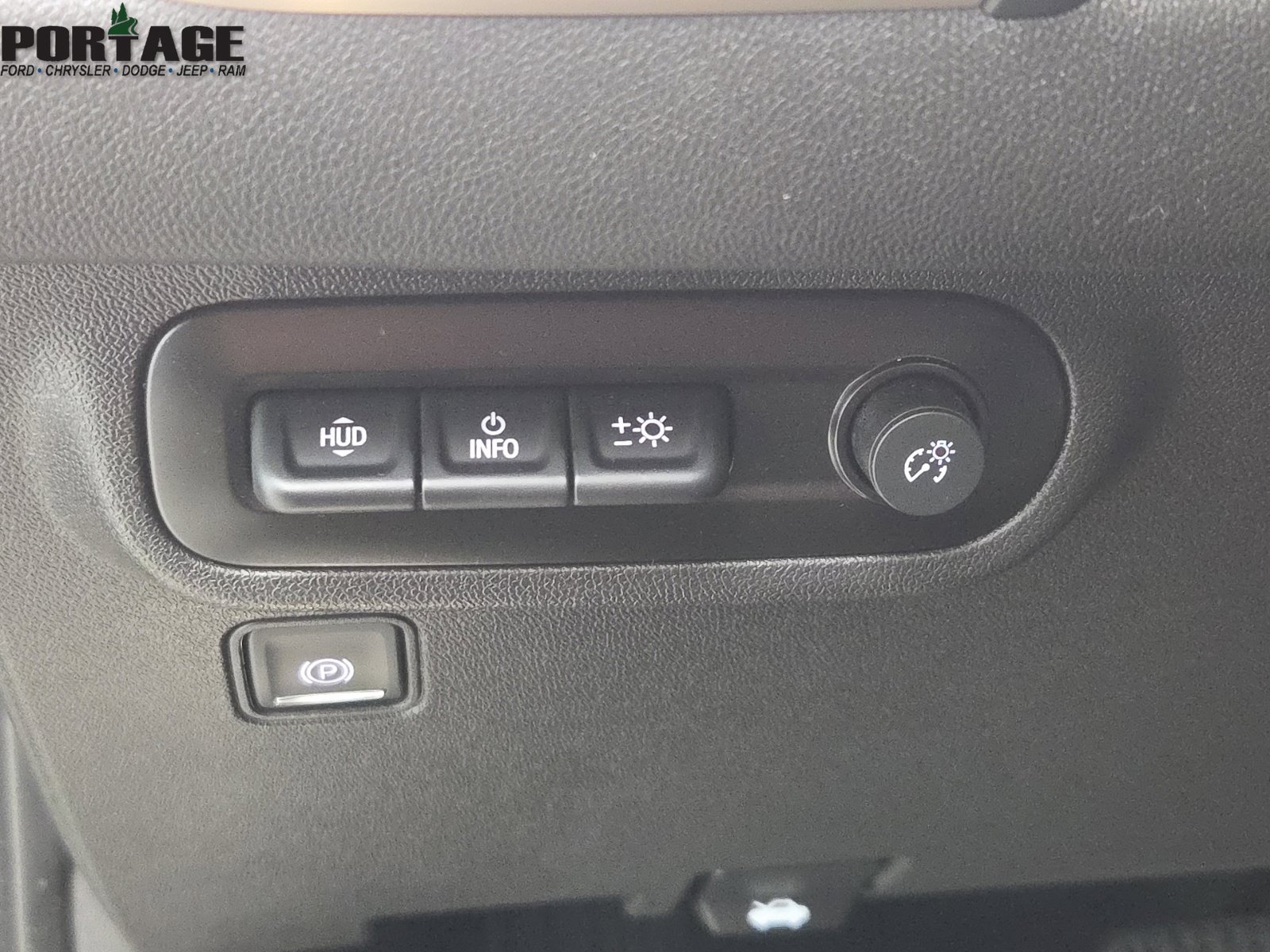 Used 2023 GMC Terrain Denali w/ LPO, Floor Liner Package AWD/4WD image 26